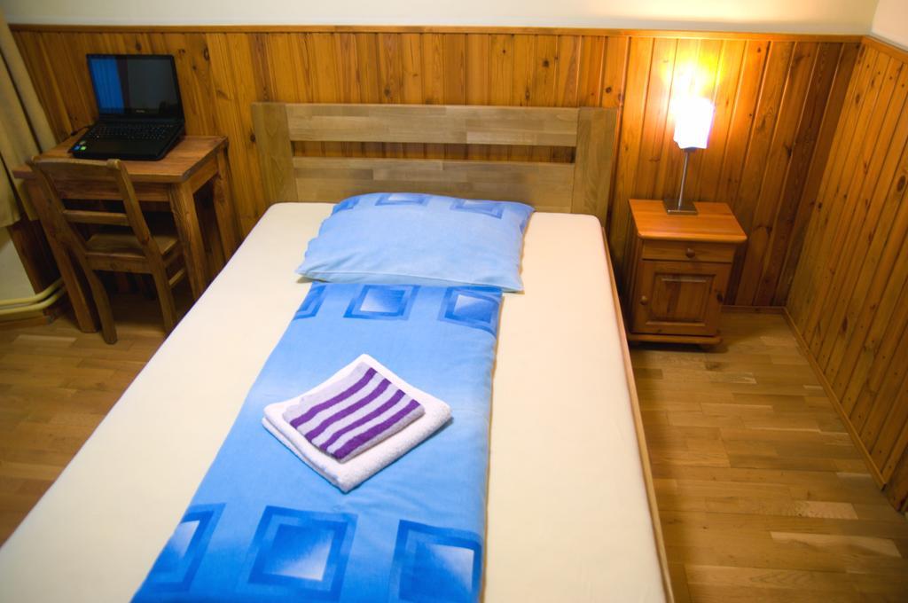 Penzion Pod Branou Poprad Bagian luar foto