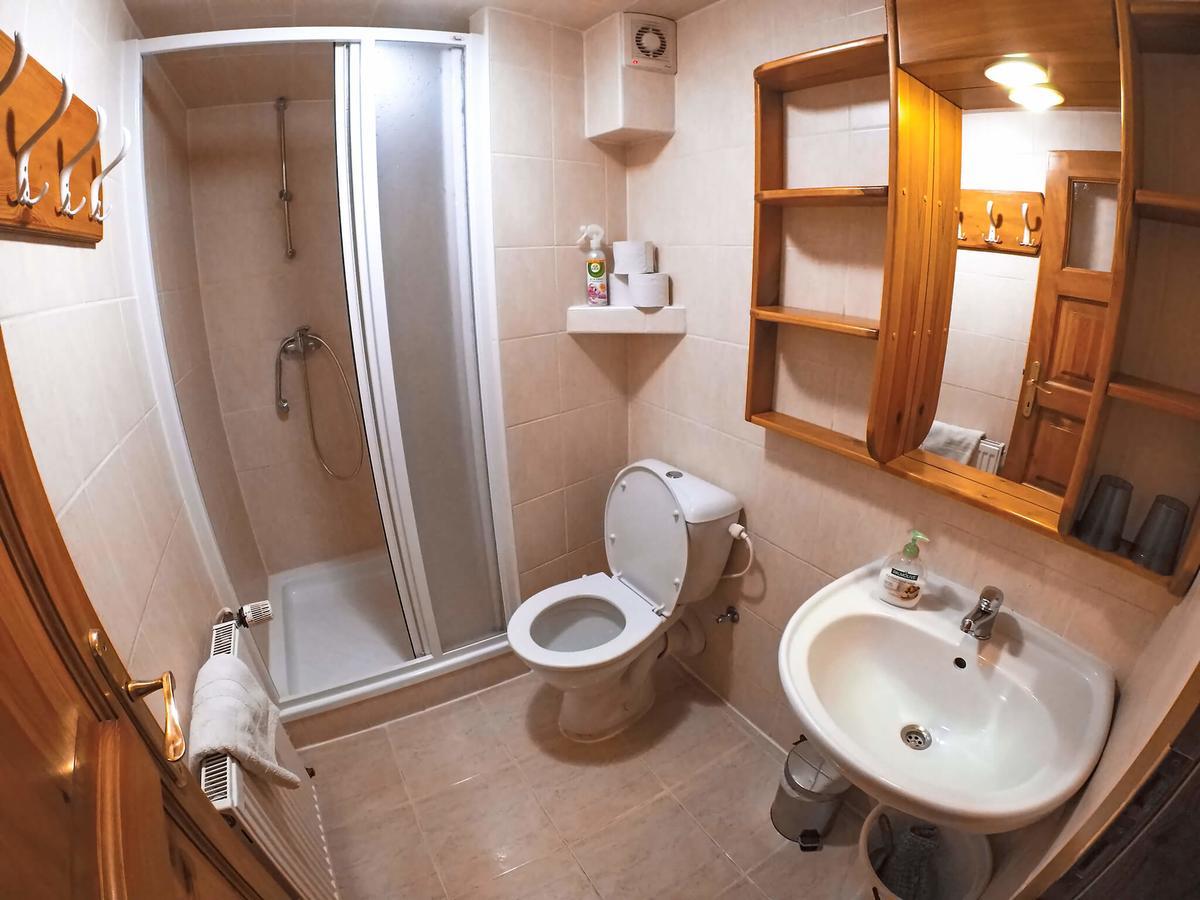 Penzion Pod Branou Poprad Bagian luar foto
